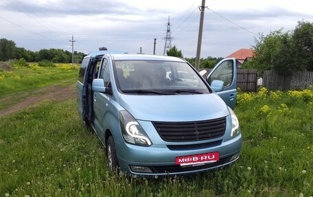 Hyundai Grand Starex Grand Starex I рестайлинг 2, 2011 год, 1 450 000 рублей, 2 фотография