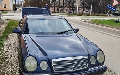 Mercedes-Benz E-Класс, 1996 год, 210 000 рублей, 8 фотография