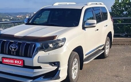 Toyota Land Cruiser Prado 150 рестайлинг 2, 2018 год, 4 950 000 рублей, 3 фотография