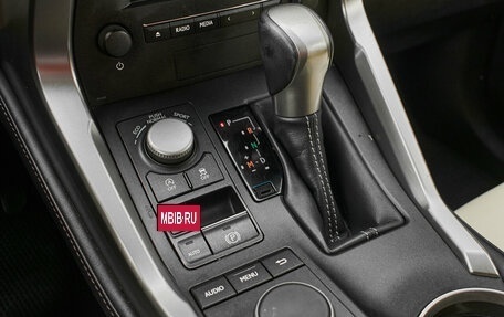 Lexus NX I, 2015 год, 2 855 000 рублей, 18 фотография