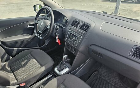 Volkswagen Polo VI (EU Market), 2016 год, 1 149 995 рублей, 12 фотография