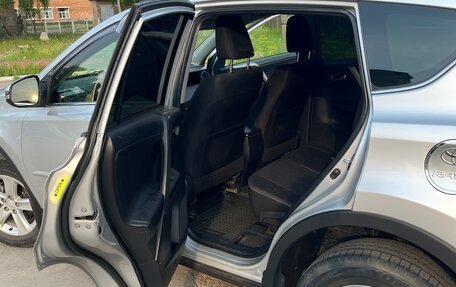 Toyota RAV4, 2013 год, 1 950 000 рублей, 9 фотография