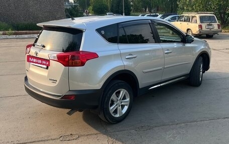 Toyota RAV4, 2013 год, 1 950 000 рублей, 5 фотография