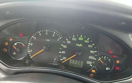 Ford Focus IV, 2004 год, 199 000 рублей, 2 фотография