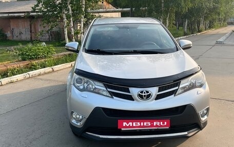 Toyota RAV4, 2013 год, 1 950 000 рублей, 7 фотография