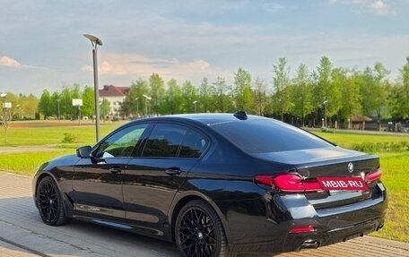 BMW 5 серия, 2021 год, 6 250 000 рублей, 3 фотография