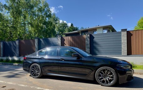 BMW 5 серия, 2020 год, 4 080 000 рублей, 3 фотография