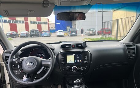 KIA Soul II рестайлинг, 2017 год, 1 070 000 рублей, 10 фотография