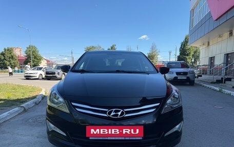 Hyundai Solaris II рестайлинг, 2014 год, 990 000 рублей, 5 фотография
