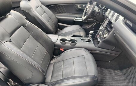 Ford Mustang VI рестайлинг, 2019 год, 2 950 000 рублей, 27 фотография