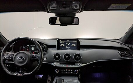 KIA Stinger I, 2018 год, 2 600 000 рублей, 27 фотография