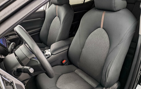 Toyota Camry, 2020 год, 2 700 000 рублей, 20 фотография