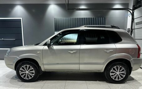 Hyundai Tucson III, 2006 год, 830 000 рублей, 2 фотография