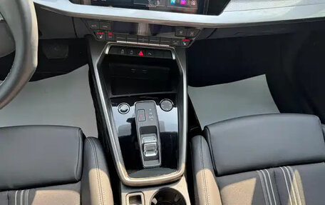 Audi A3, 2023 год, 2 098 000 рублей, 14 фотография