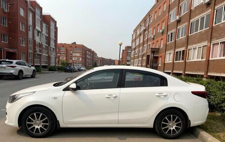 KIA Rio IV, 2017 год, 1 350 000 рублей, 5 фотография
