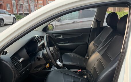 KIA Rio IV, 2017 год, 1 350 000 рублей, 10 фотография