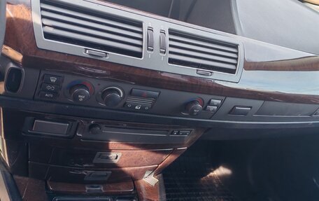 BMW 7 серия, 2004 год, 500 000 рублей, 10 фотография