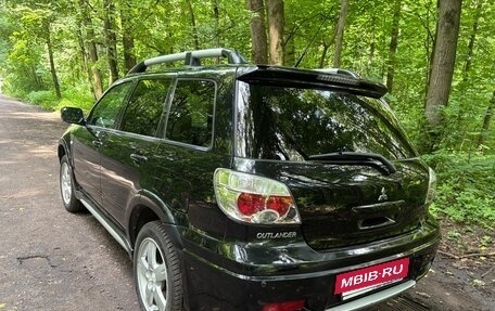 Mitsubishi Outlander III рестайлинг 3, 2007 год, 670 000 рублей, 3 фотография