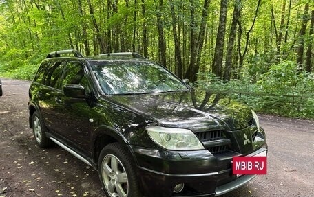 Mitsubishi Outlander III рестайлинг 3, 2007 год, 670 000 рублей, 19 фотография