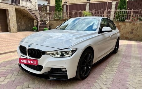 BMW 3 серия, 2018 год, 2 950 000 рублей, 2 фотография