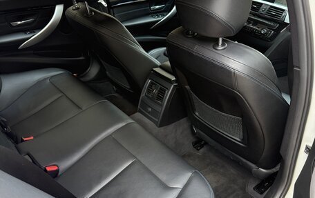 BMW 3 серия, 2018 год, 2 950 000 рублей, 15 фотография