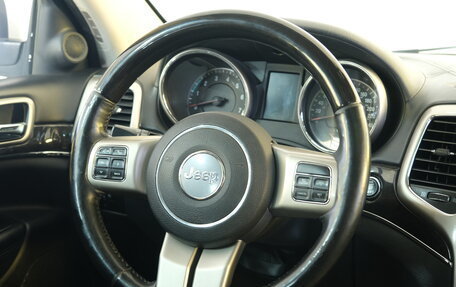 Jeep Grand Cherokee, 2012 год, 1 499 000 рублей, 13 фотография