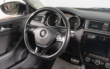 Volkswagen Jetta VI, 2018 год, 1 579 000 рублей, 9 фотография
