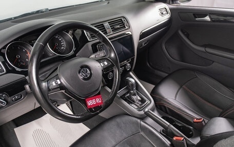 Volkswagen Jetta VI, 2018 год, 1 579 000 рублей, 8 фотография