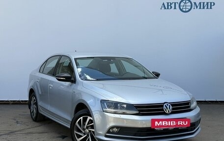 Volkswagen Jetta VI, 2017 год, 1 450 000 рублей, 3 фотография