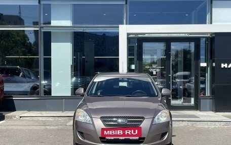 KIA cee'd I рестайлинг, 2009 год, 779 000 рублей, 2 фотография