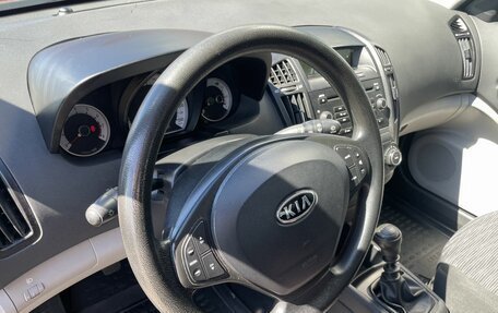 KIA cee'd I рестайлинг, 2009 год, 779 000 рублей, 14 фотография