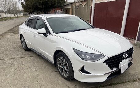 Hyundai Sonata VIII, 2020 год, 2 150 000 рублей, 2 фотография