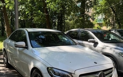 Mercedes-Benz C-Класс, 2019 год, 2 700 000 рублей, 1 фотография
