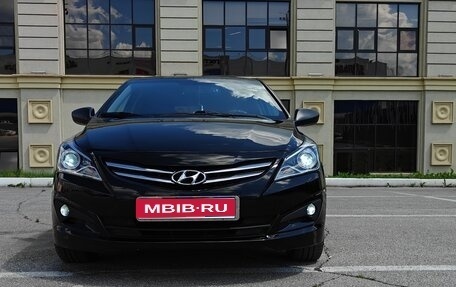 Hyundai Solaris II рестайлинг, 2014 год, 730 000 рублей, 1 фотография