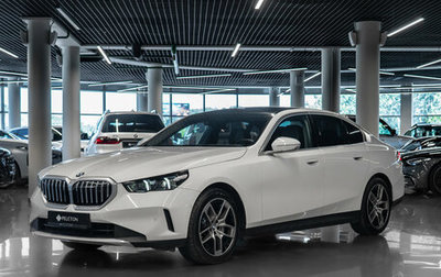 BMW 5 серия, 2023 год, 6 850 000 рублей, 1 фотография