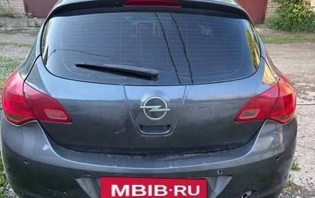Opel Astra J, 2011 год, 370 000 рублей, 4 фотография