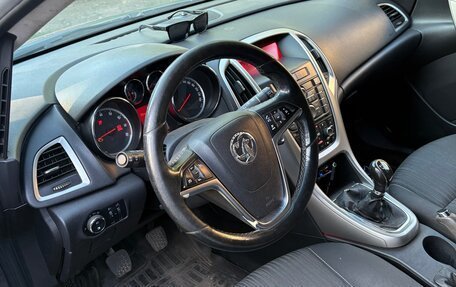 Opel Astra J, 2011 год, 370 000 рублей, 6 фотография