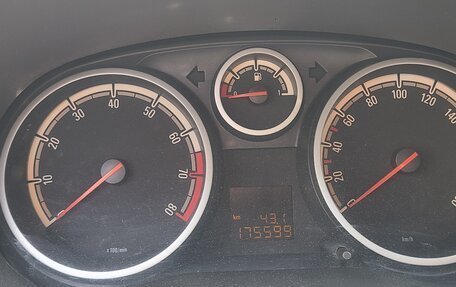 Opel Corsa D, 2010 год, 399 999 рублей, 15 фотография