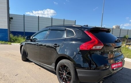 Volvo V40 Cross Country I, 2017 год, 1 700 000 рублей, 6 фотография