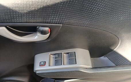 Honda Fit III, 2012 год, 865 000 рублей, 10 фотография