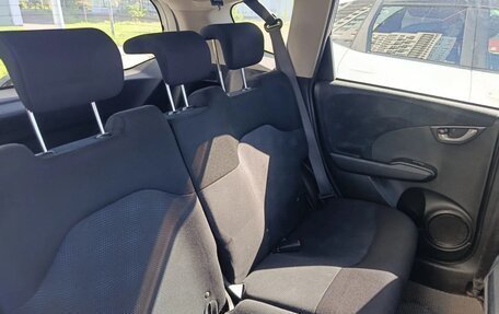 Honda Fit III, 2012 год, 865 000 рублей, 17 фотография
