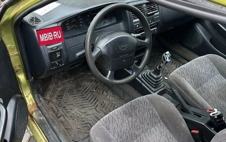 Nissan Almera, 1996 год, 80 000 рублей, 3 фотография