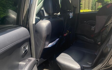 Mitsubishi Outlander III рестайлинг 3, 2010 год, 1 375 000 рублей, 38 фотография