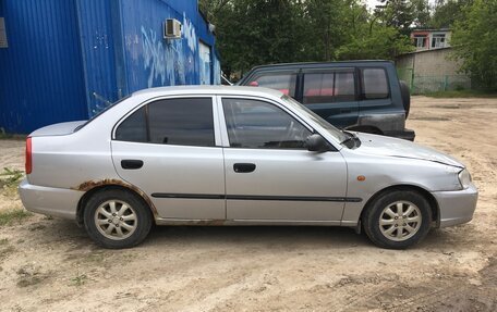 Hyundai Accent II, 2004 год, 120 000 рублей, 2 фотография