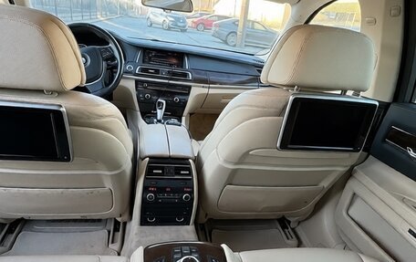 BMW 7 серия, 2012 год, 1 700 000 рублей, 8 фотография