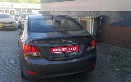 Hyundai Solaris II рестайлинг, 2012 год, 689 000 рублей, 2 фотография