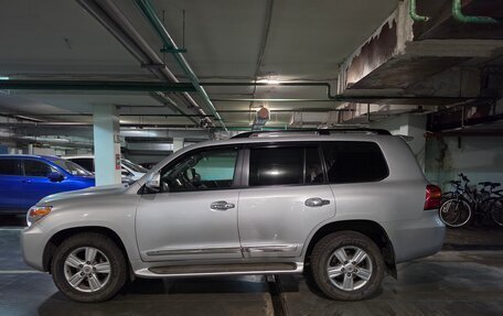 Toyota Land Cruiser 200, 2015 год, 4 500 000 рублей, 6 фотография