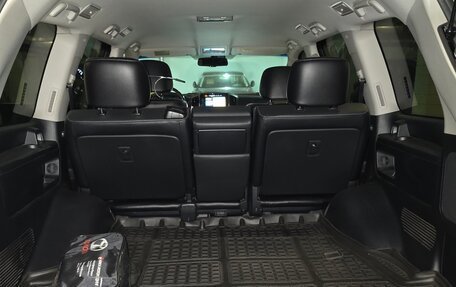 Toyota Land Cruiser 200, 2015 год, 4 500 000 рублей, 12 фотография