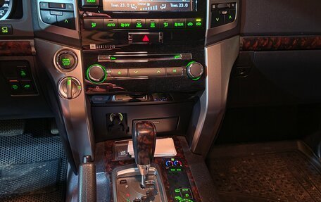 Toyota Land Cruiser 200, 2015 год, 4 500 000 рублей, 35 фотография