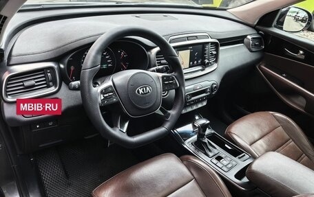 KIA Sorento III Prime рестайлинг, 2018 год, 3 169 000 рублей, 5 фотография